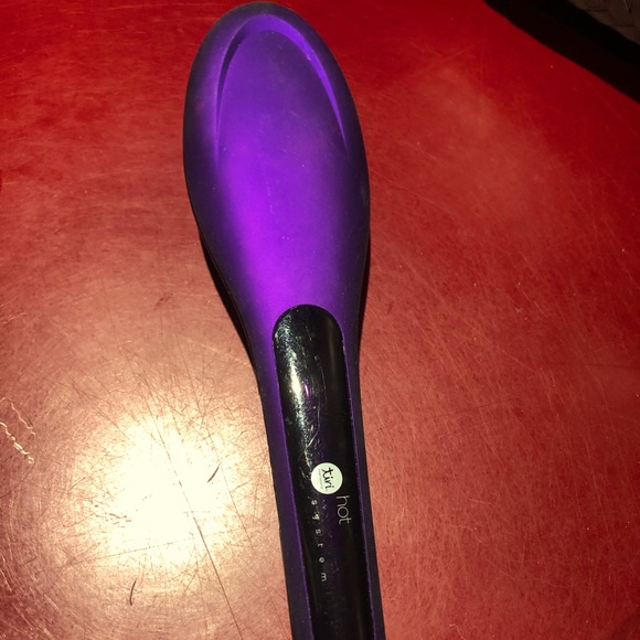 Tiri International hot brush hair straightener - Picture 4 of 4